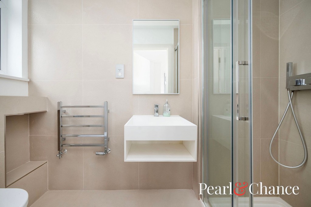 Hendon Way, London, NW2