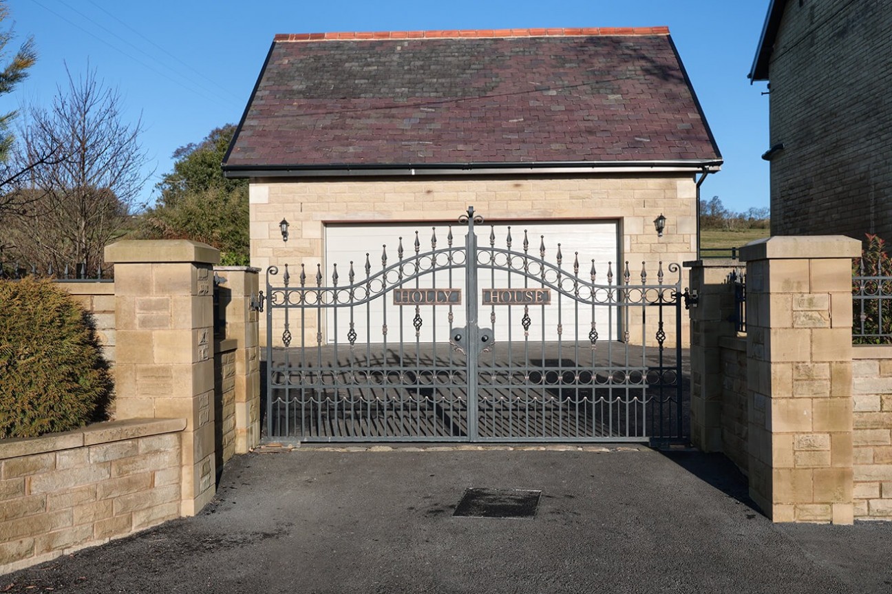 Wheatley Lane Road, Fence, Lancashire, BB12