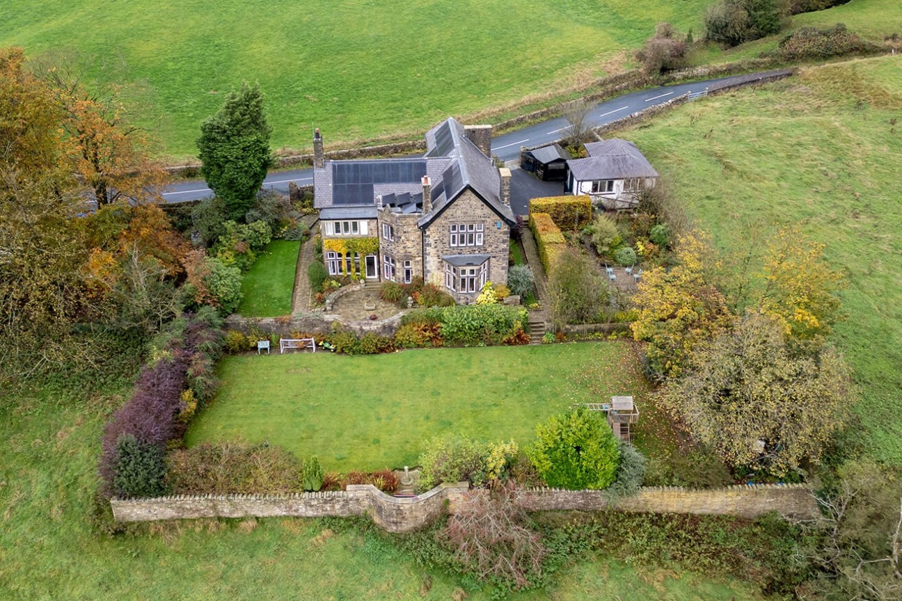 Abbotsford, Noggarth Road, Fence, Lancashire, BB12