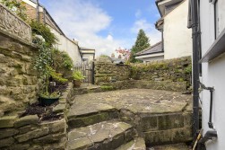 Lovely Hall Lane, Salesbury
