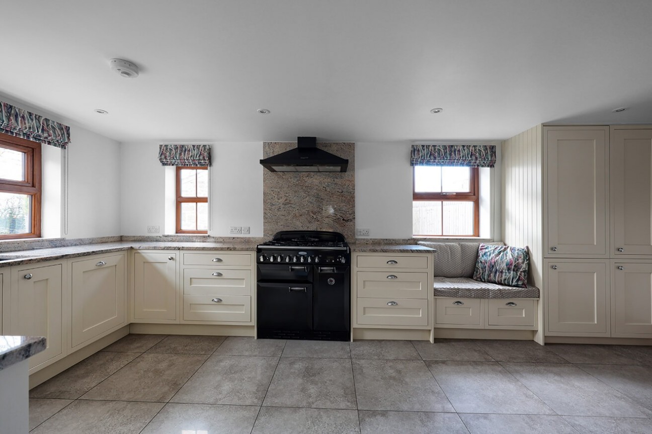 Yew Tree Farm, Eaves Green Lane, Goosnargh, Lancs, PR3