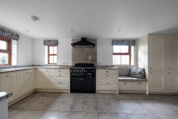 Yew Tree Farm, Eaves Green Lane, Goosnargh, Lancs, PR3