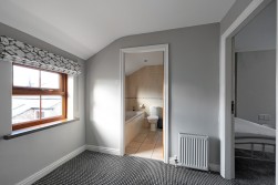 Yew Tree Farm, Eaves Green Lane, Goosnargh, Lancs, PR3