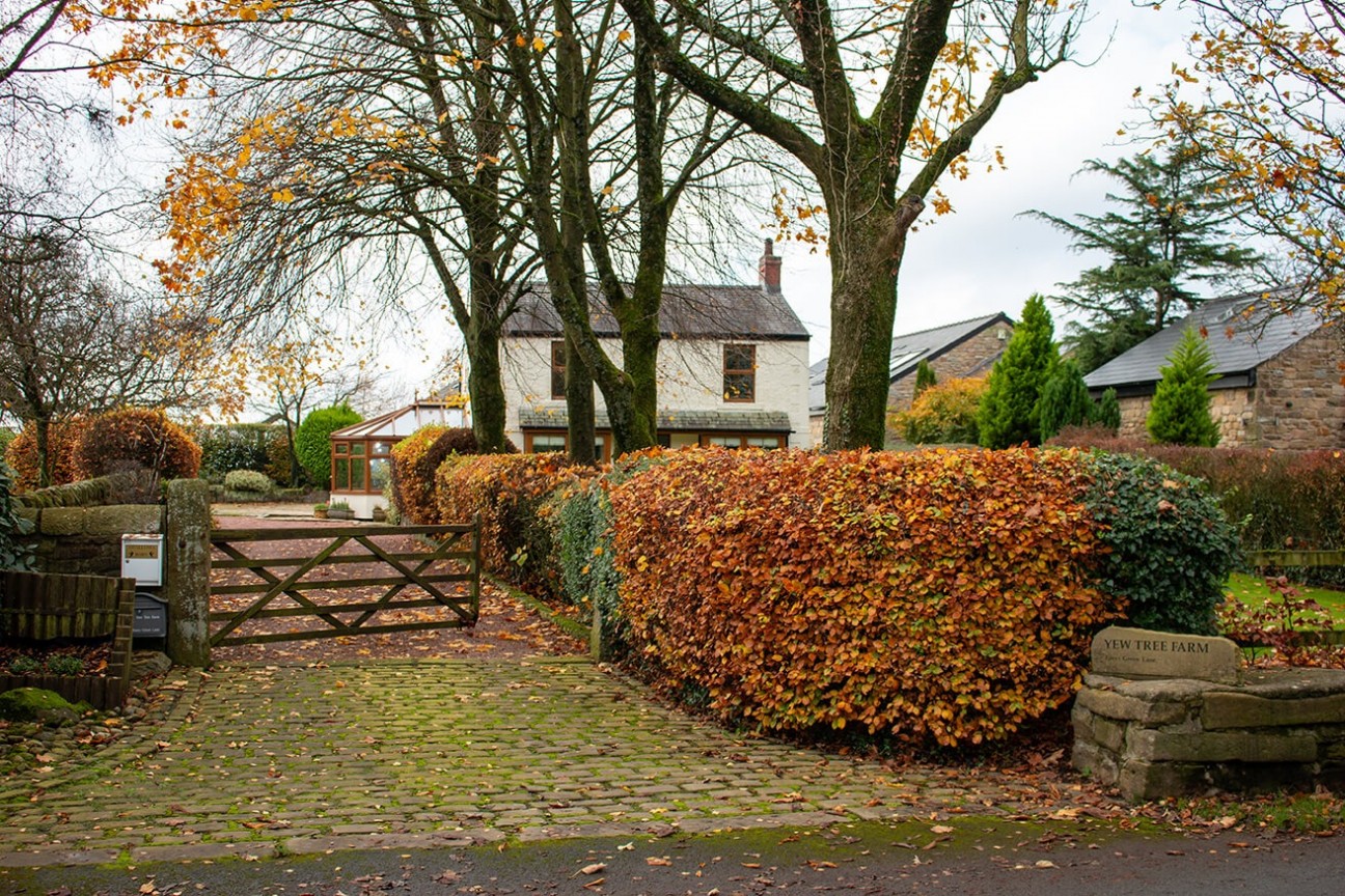 Yew Tree Farm, Eaves Green Lane, Goosnargh, Lancs, PR3