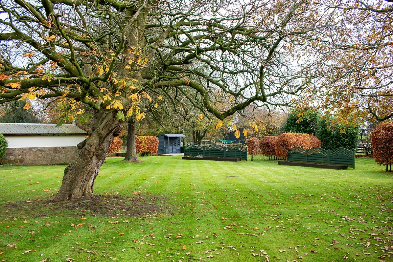 Yew Tree Farm, Eaves Green Lane, Goosnargh, Lancs, PR3