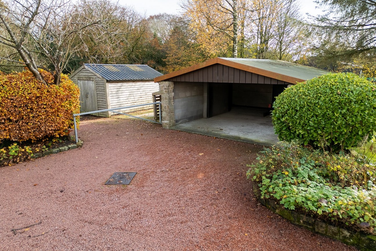 Yew Tree Farm, Eaves Green Lane, Goosnargh, Lancs, PR3