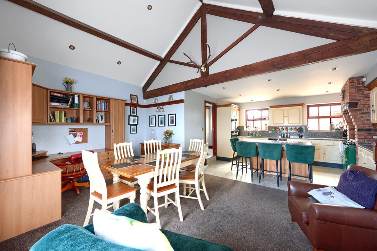 Thowd Smithy, Horns Lane, Goosnargh, PR3