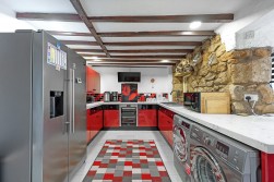 Loft Shay, Clitheroe Road, Knowle Green, PR3