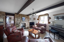 Loft Shay, Clitheroe Road, Knowle Green, PR3