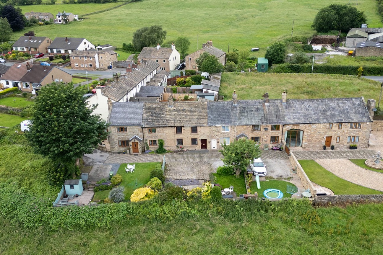 Spencer Fold, Pollard Row, Fence, Lancashire, BB12