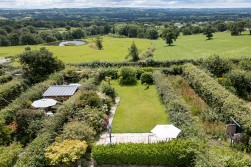 New Row Cottages, Knowle Green, Lancs, PR3
