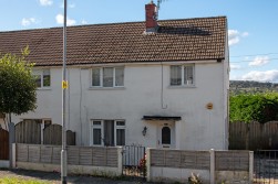 Deerstone Avenue, Burnley, Lancs, BB10