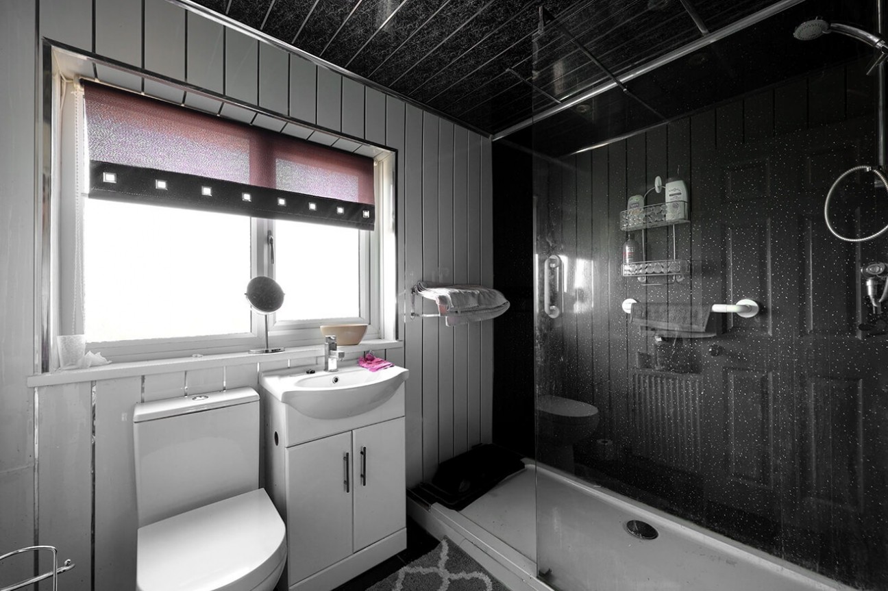 Deerstone Avenue, Burnley, Lancs, BB10