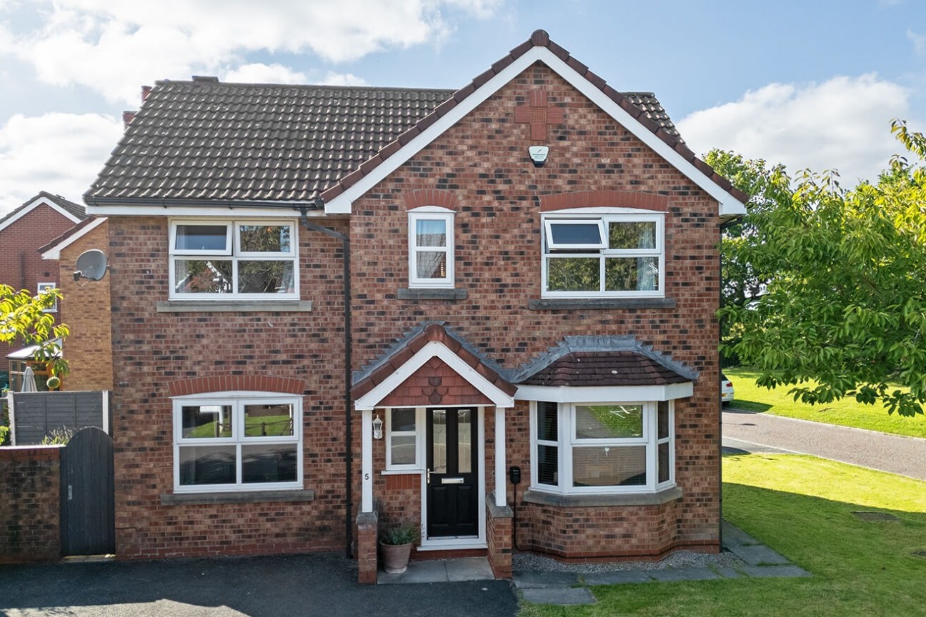 Winter Hill Close, Grimsargh, Lancashire, PR2
