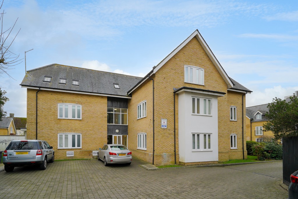 Stamford Yard, Kneesworth Street, Royston