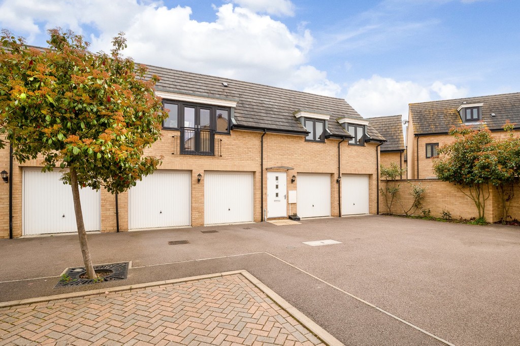 Skylark Place, St. Ives