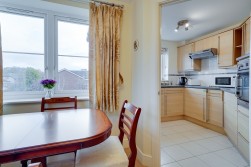 Goodes Court, Royston