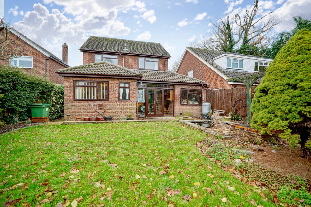 Grebe Way, St Neots, Cambridgeshire