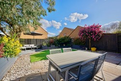 Stukeley Meadows, Huntingdon