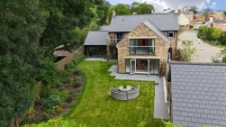 Hamerton Road, Winwick