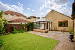 Hodsons Drive, Huntingdon
