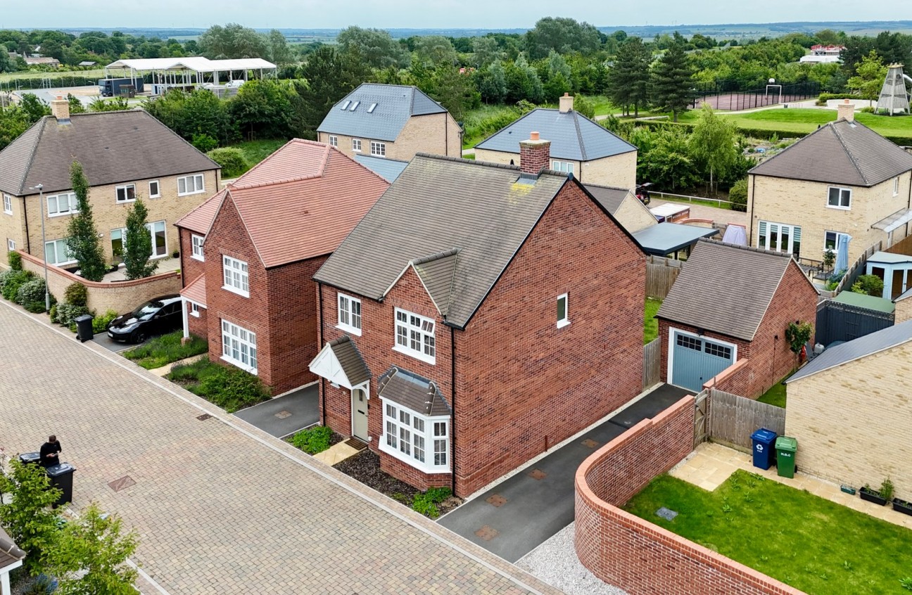 Alconbury Weald, Huntingdon
