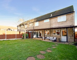 Marlborough Close, St Ives, Cambridgeshire