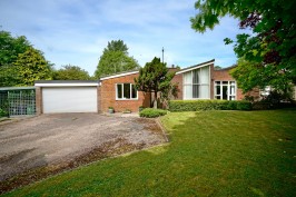 The Pentelows, Covington, Cambridgeshire