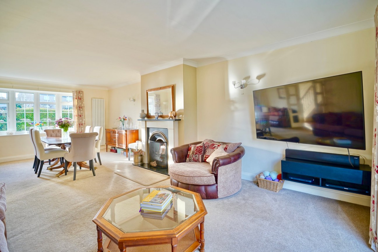 Chelveston, Wellingborough, Northamptonshire