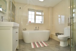 Chelveston, Wellingborough, Northamptonshire