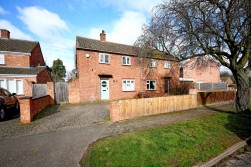 Queens Drive, Huntingdon