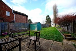Queens Drive, Huntingdon