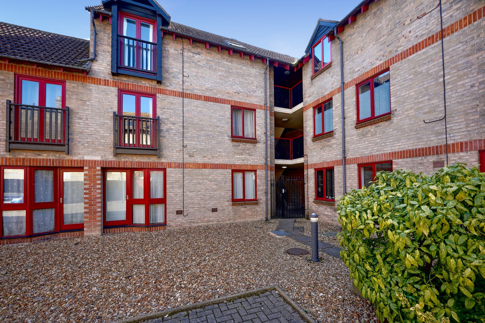 St Georges Court, Huntingdon