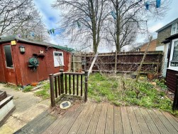 Ash Close, Huntingdon