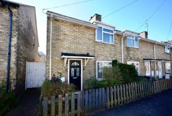 Avenue Road, Huntingdon