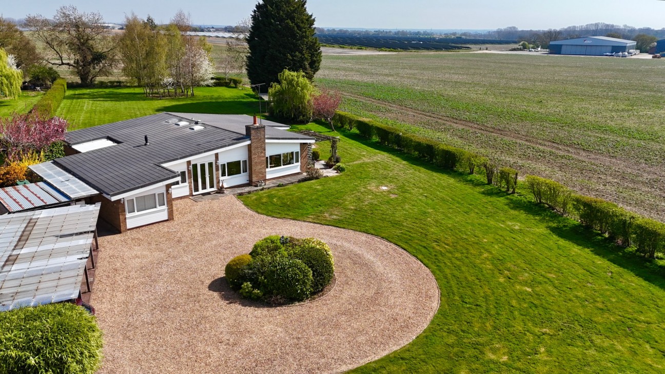 Little Staughton, Bedford