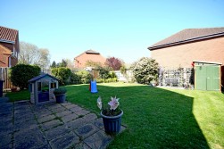 Stukeley Meadows, Huntingdon