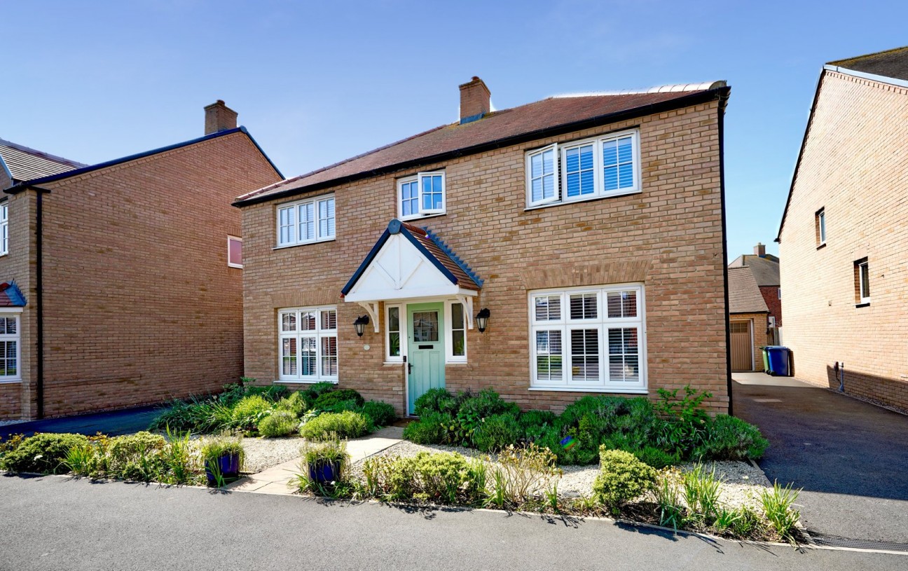 Alconbury Weald, Huntingdon