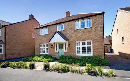 Alconbury Weald, Huntingdon