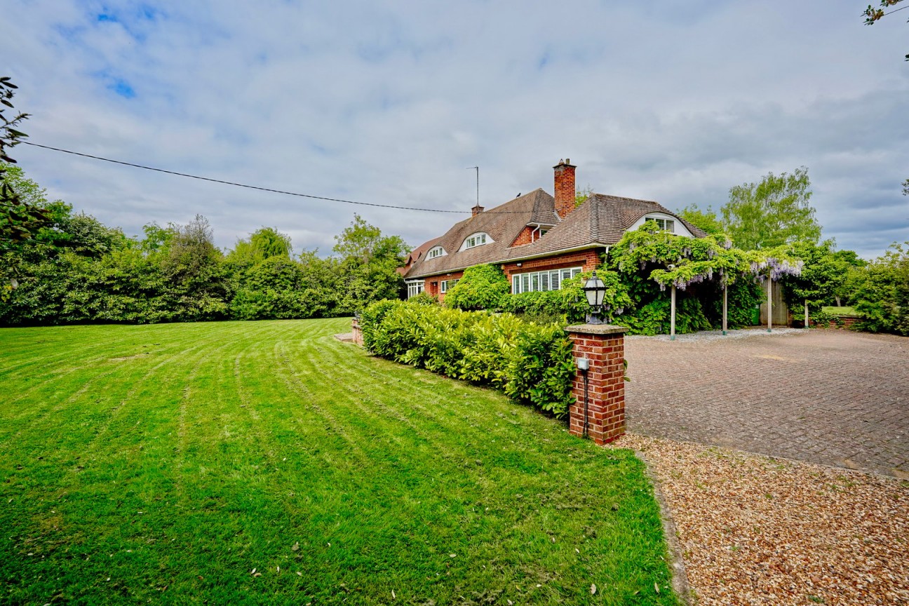 Houghton Road, St Ives, Huntingdon
