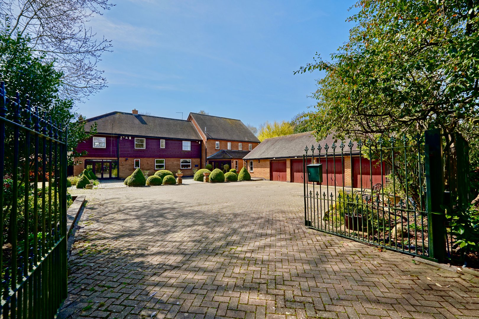 High Street, Upper Dean, Bedfordshire