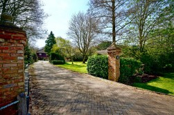 High Street, Upper Dean, Bedfordshire