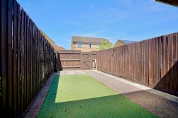 Alder Drive, Huntingdon