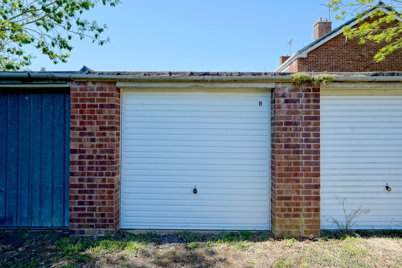 Riseley, Bedford
