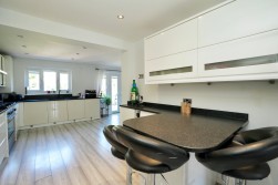 Riseley, Bedford