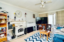 Saunders Close, Huntingdon