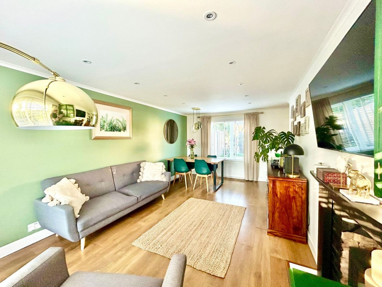 Mayfield Crescent, Huntingdon