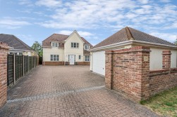 Eaton Ford, St Neots, Cambridgeshire