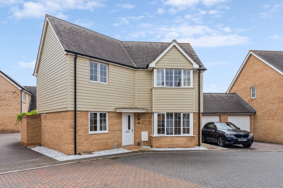Bargroves Avenue, St Neots, Cambridgeshire