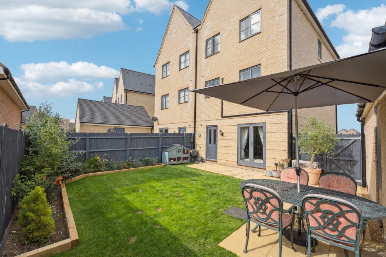 Alconbury Weald, Huntingdon